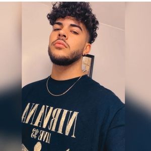 Meet your Posher, Mario cesar